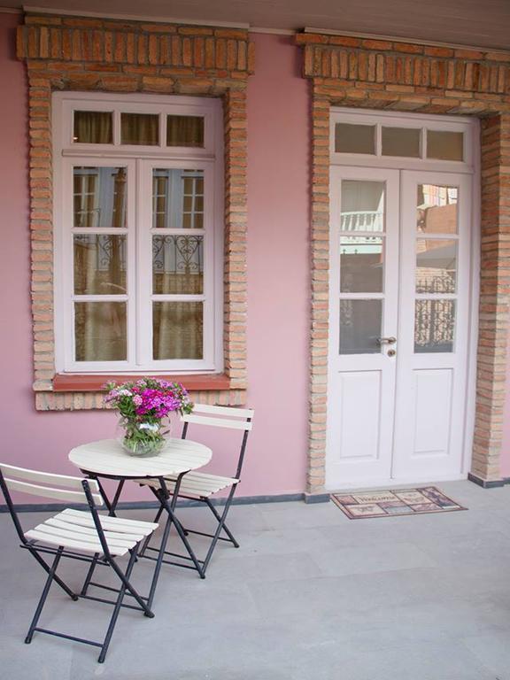 Apartment On Saadi Str Old טביליסי חדר תמונה