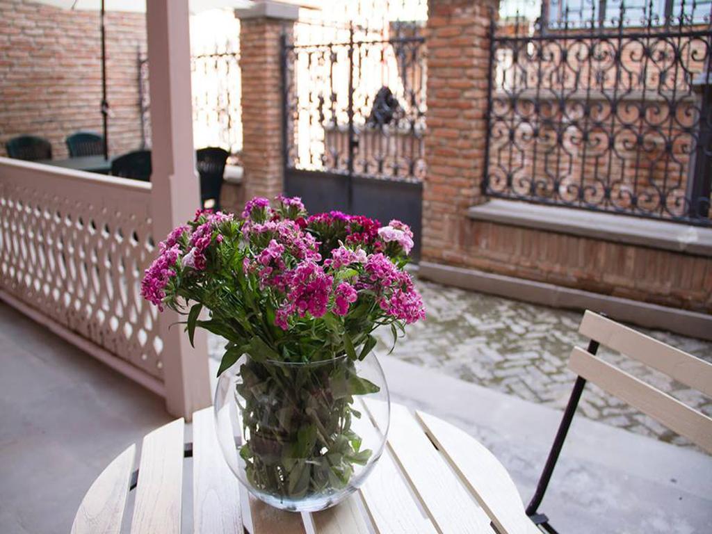 Apartment On Saadi Str Old טביליסי חדר תמונה