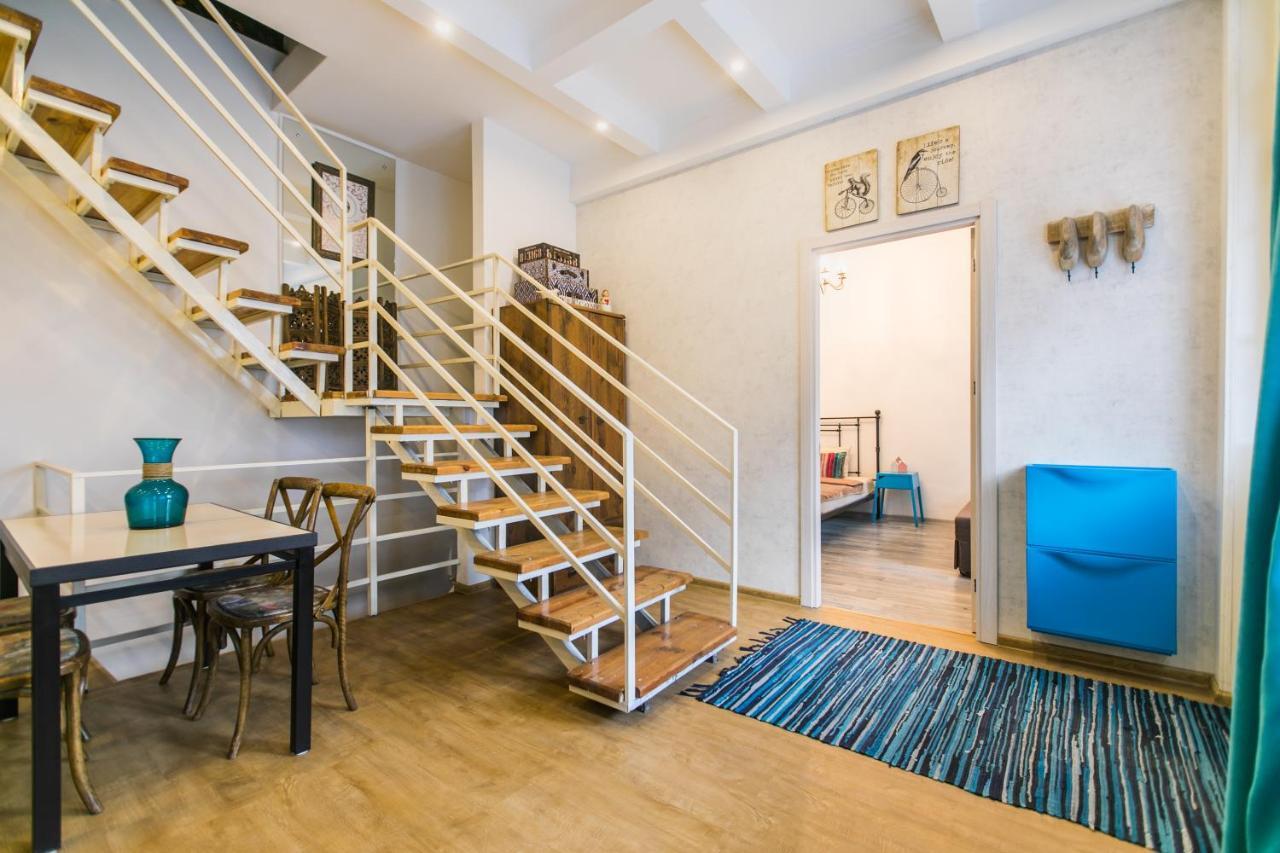 Apartment On Saadi Str Old טביליסי מראה חיצוני תמונה