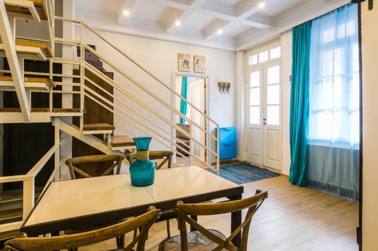 Apartment On Saadi Str Old טביליסי מראה חיצוני תמונה
