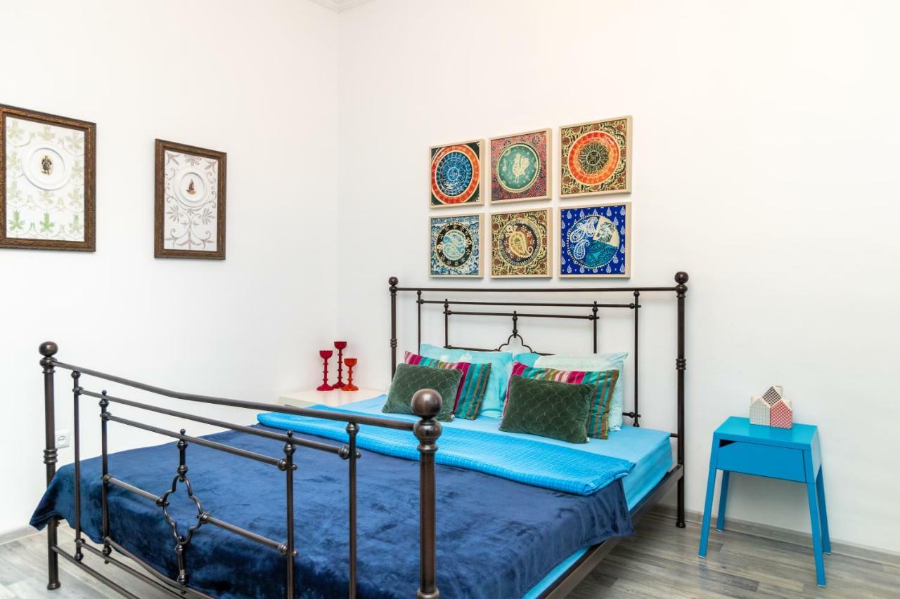 Apartment On Saadi Str Old טביליסי מראה חיצוני תמונה