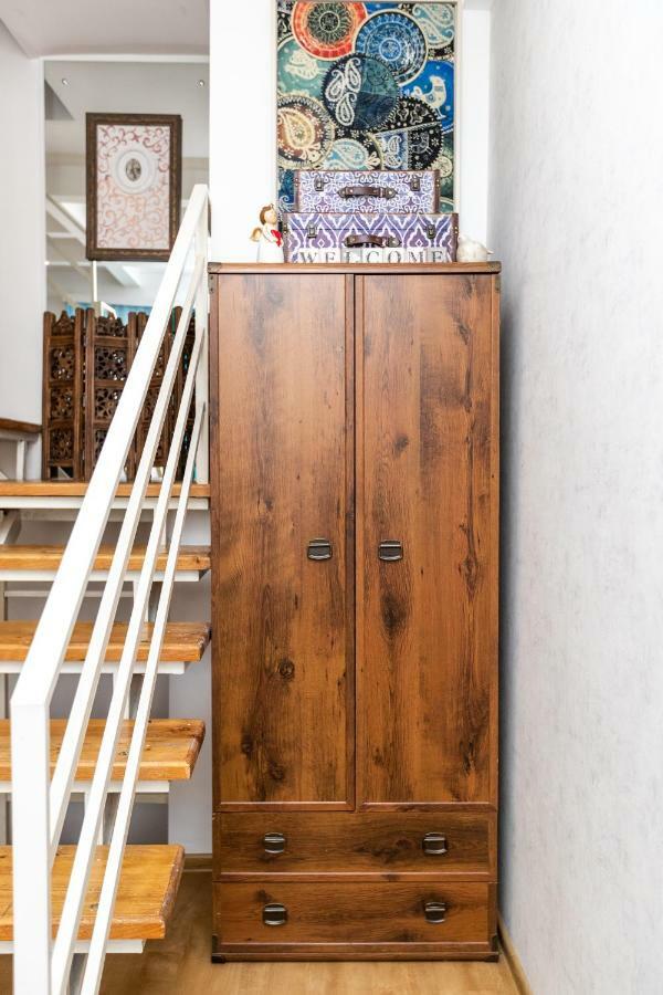 Apartment On Saadi Str Old טביליסי מראה חיצוני תמונה
