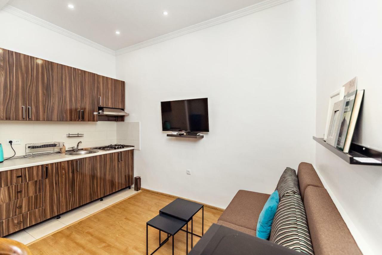 Apartment On Saadi Str Old טביליסי מראה חיצוני תמונה
