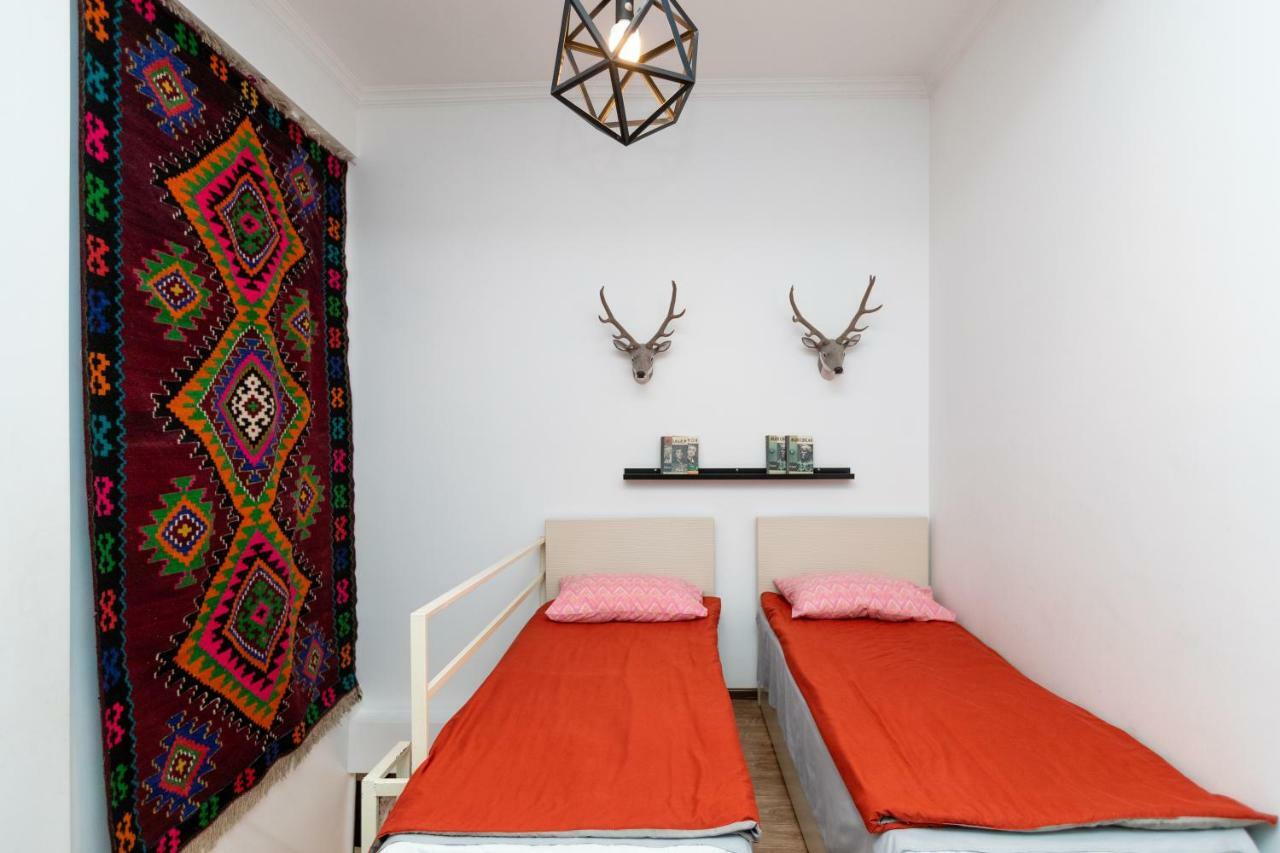 Apartment On Saadi Str Old טביליסי מראה חיצוני תמונה