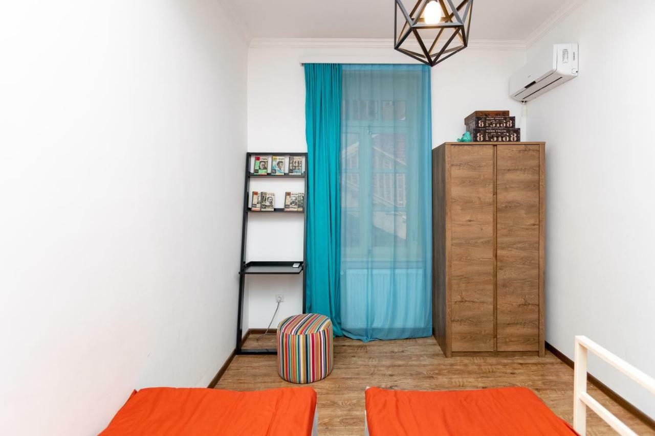 Apartment On Saadi Str Old טביליסי מראה חיצוני תמונה
