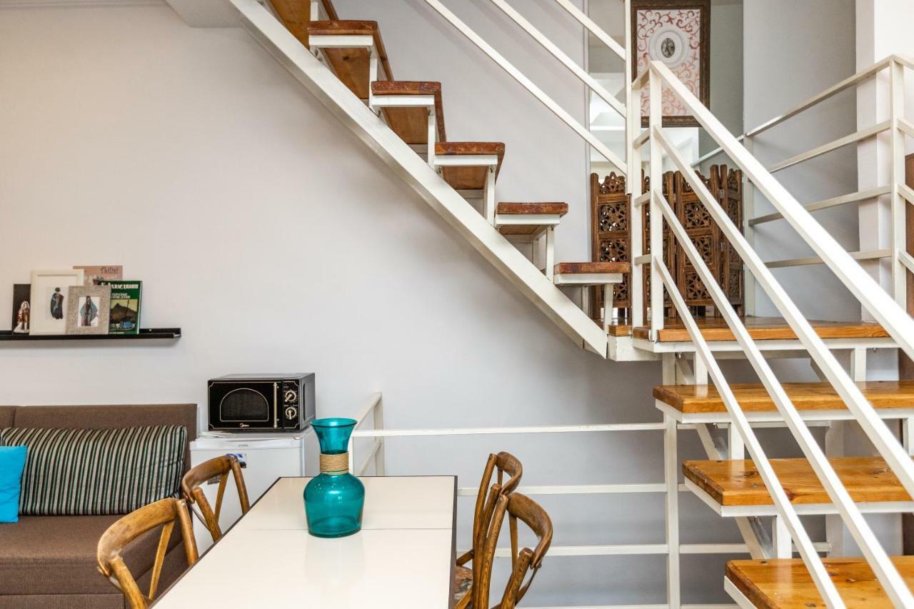 Apartment On Saadi Str Old טביליסי מראה חיצוני תמונה